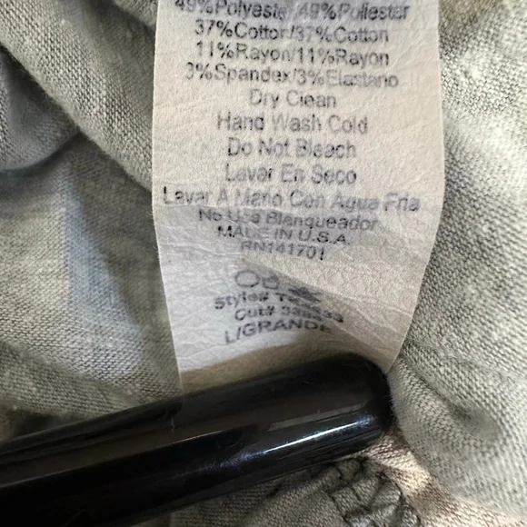 143 Story By Line Uo Women's Grey Pink Floral Tunic Top Size L - Picture 11 of 11